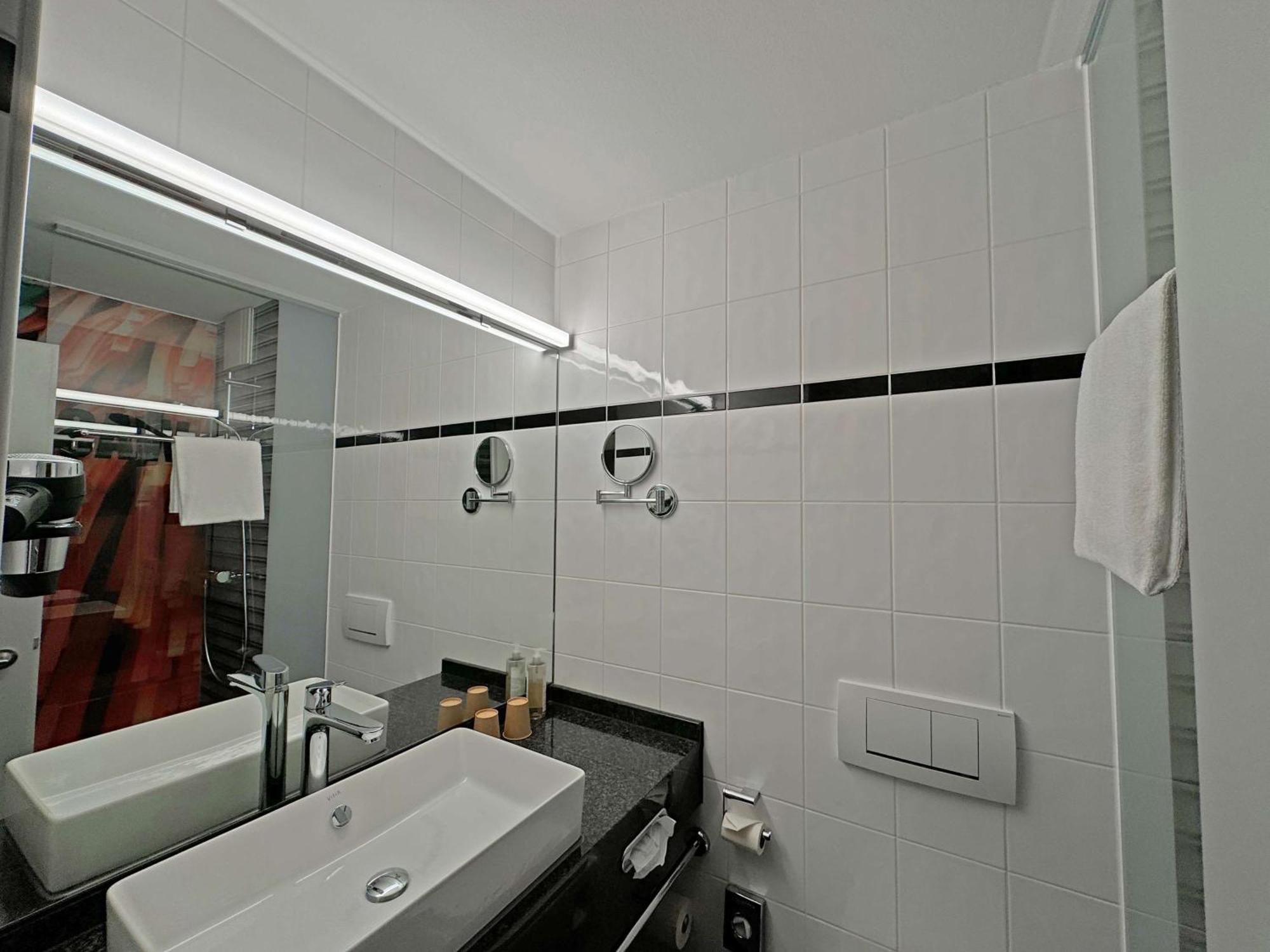 Ibis Styles Neckarsulm Ξενοδοχείο Εξωτερικό φωτογραφία